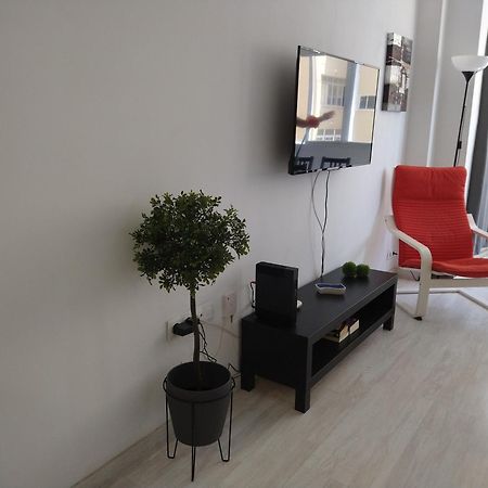 Amplio Estudio,Vista Mar Y Montana, A Pasos Del Centro توريمولينوس المظهر الخارجي الصورة