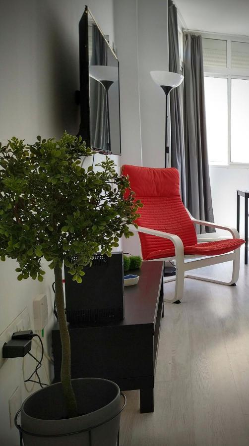 Amplio Estudio,Vista Mar Y Montana, A Pasos Del Centro توريمولينوس المظهر الخارجي الصورة